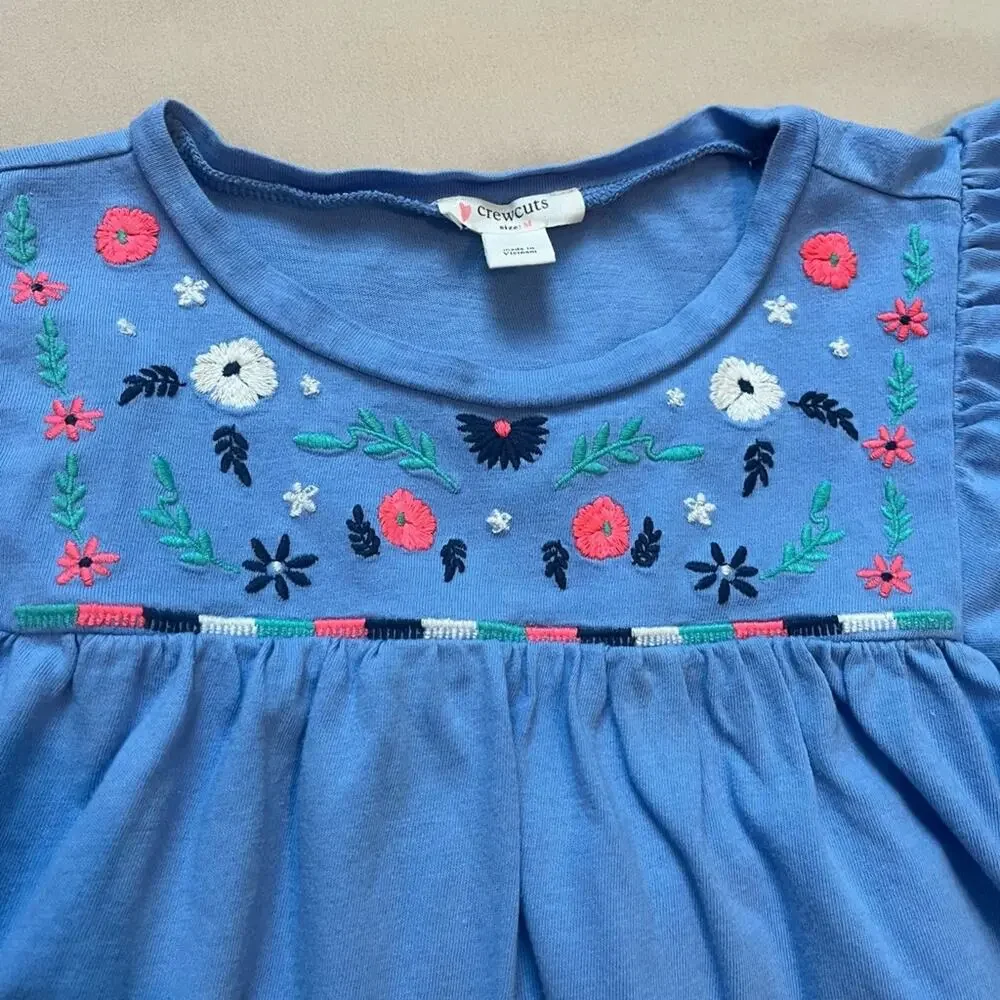 J.Crew Crewcuts Girls Floral Embroidered Light Blue Tee Size Medium